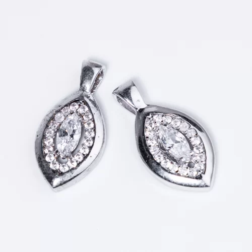 Levél Swarovski köves ezüst medál